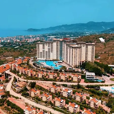 Goldctiy ألانيا